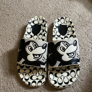 Coach Disney Mickey Mouse X Keith Haring Slides